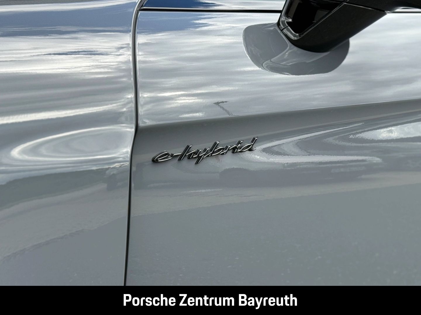 Porsche Panamera 4 S E-Hybrid *verfügbar ab 03.12.2025*
