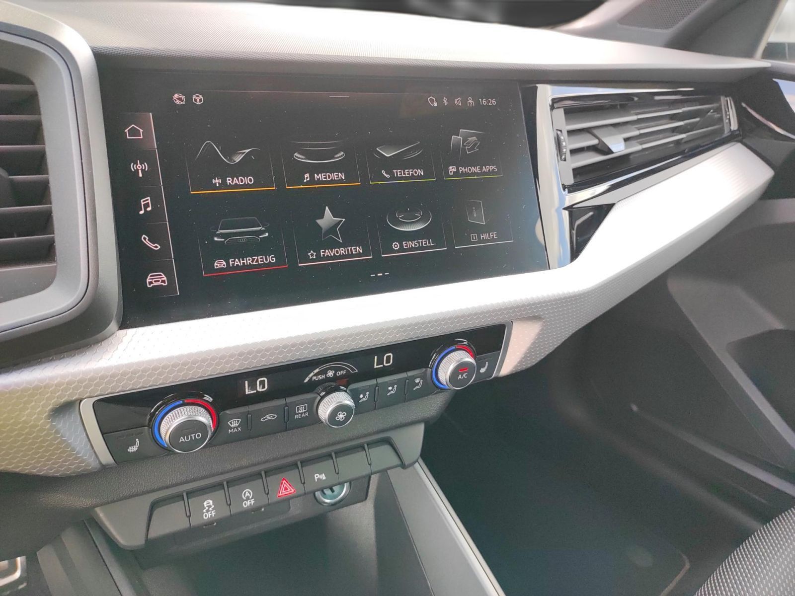 Audi A1 Sportback 25 TFSI S line int. S tronic *SHZ*