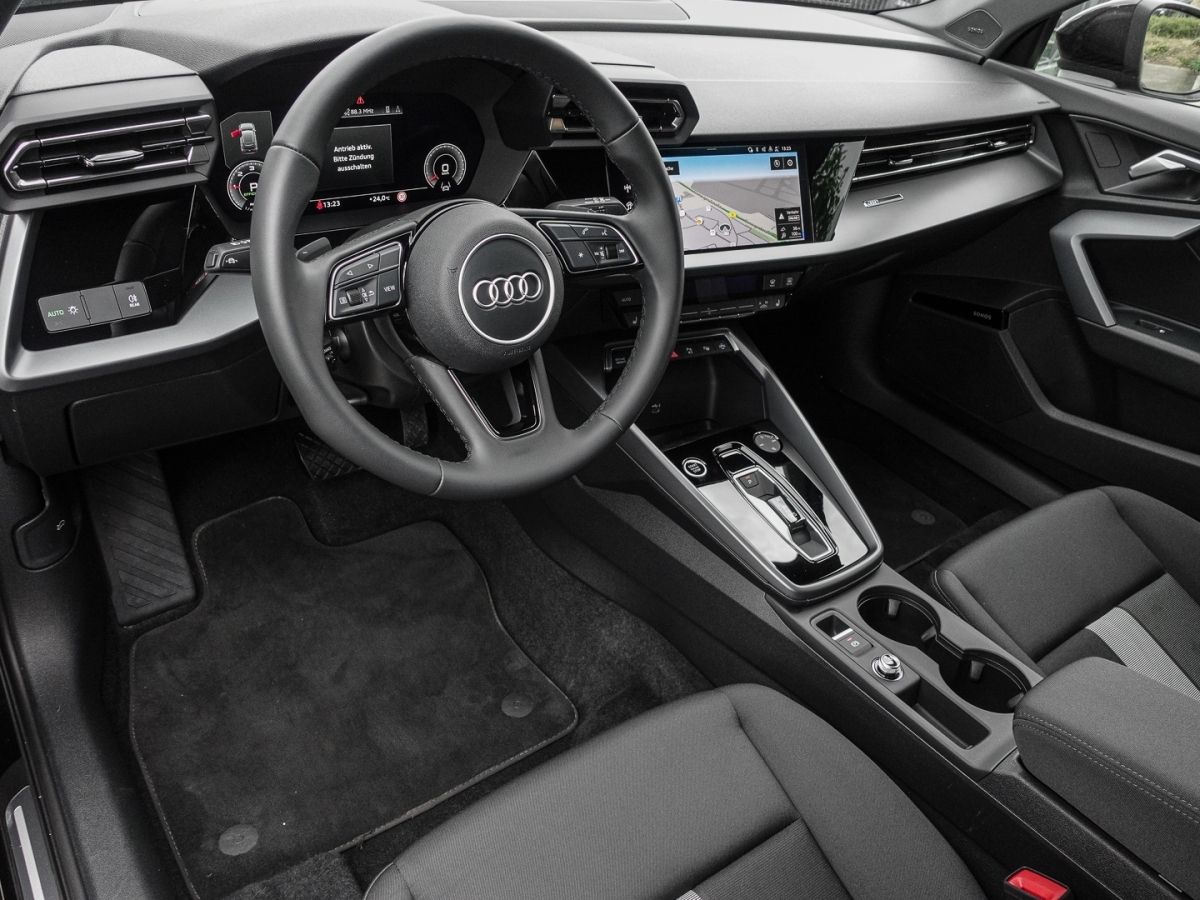 Audi A3 Sportback 35 TDI S tronic advanced - Samsaru's Car Outlet