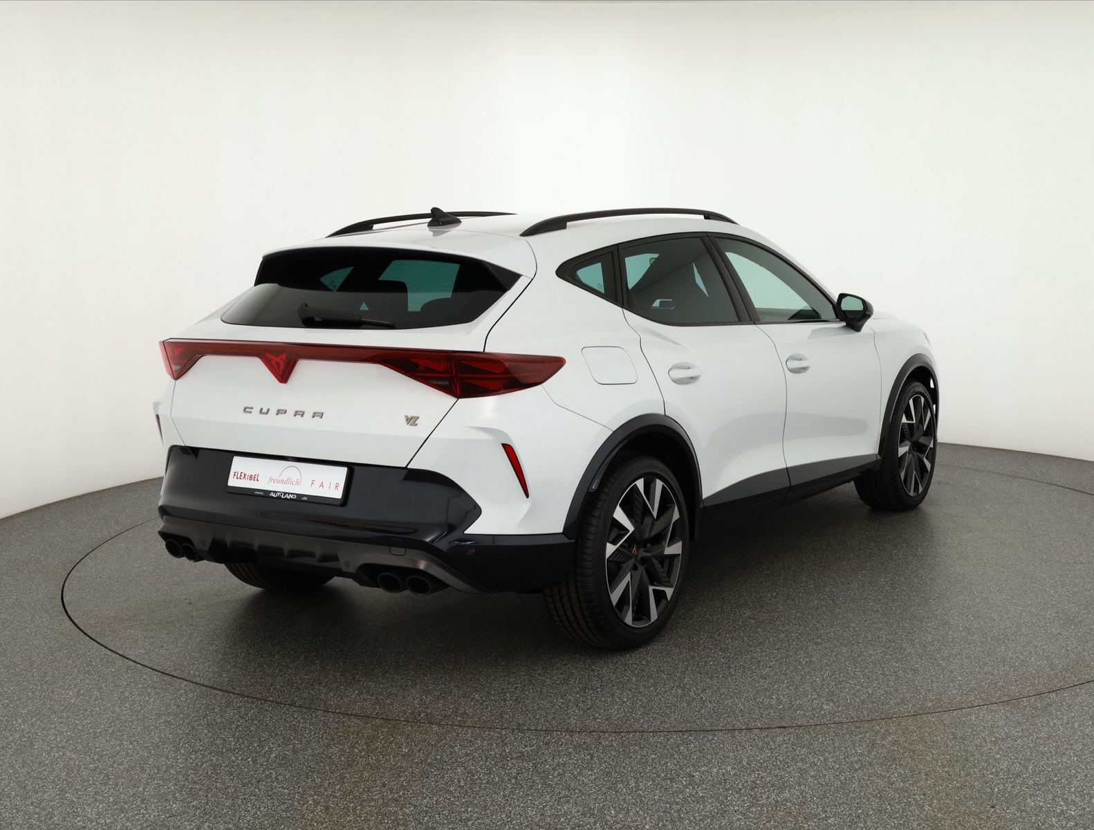Cupra Formentor VZ 2.0 TSI DSG 4Drive - Samsaru's Car Outlet