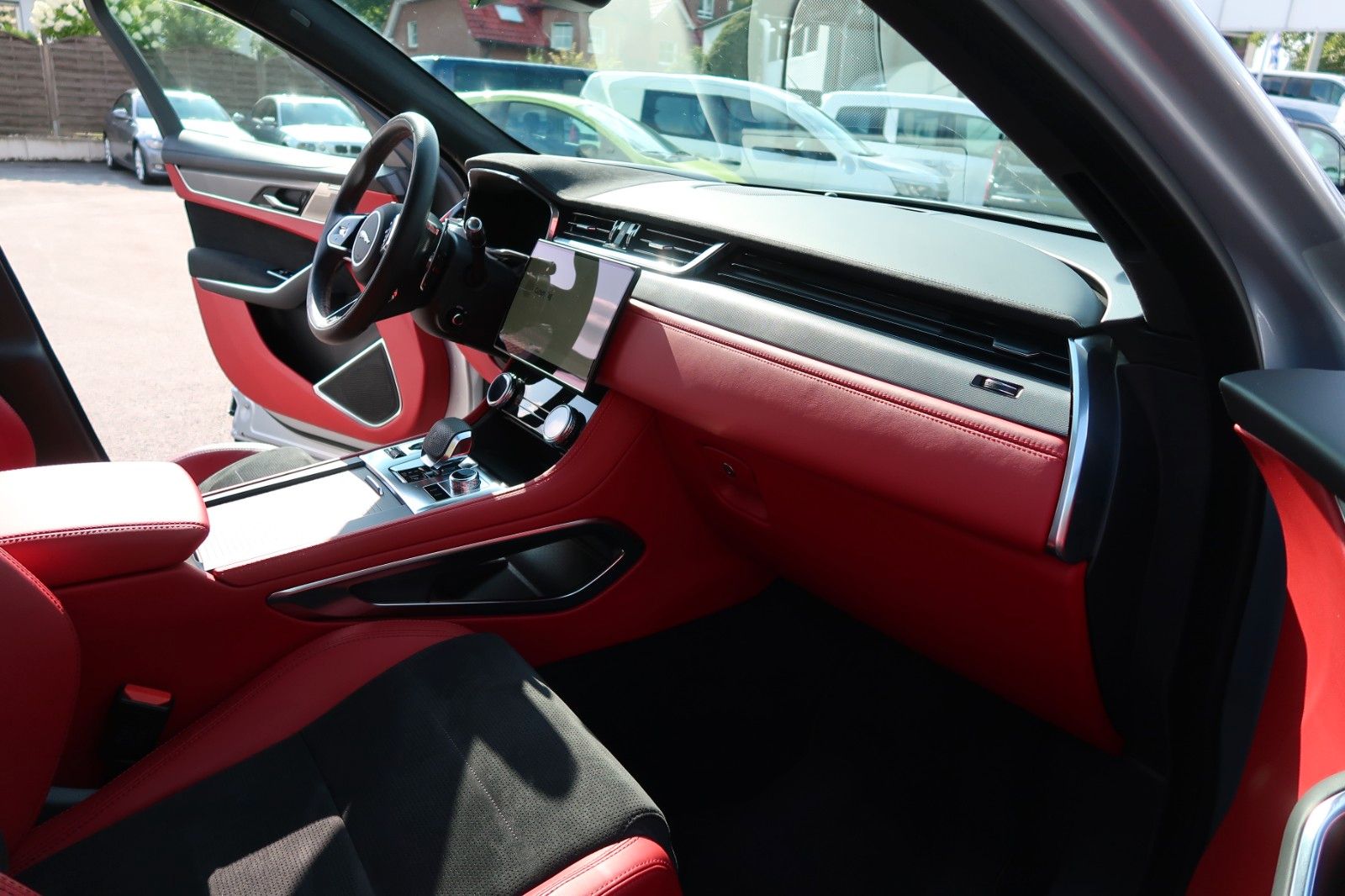 Jaguar F-Pace F-PACE SVR AWD # 26 tkm # Schiebedach...