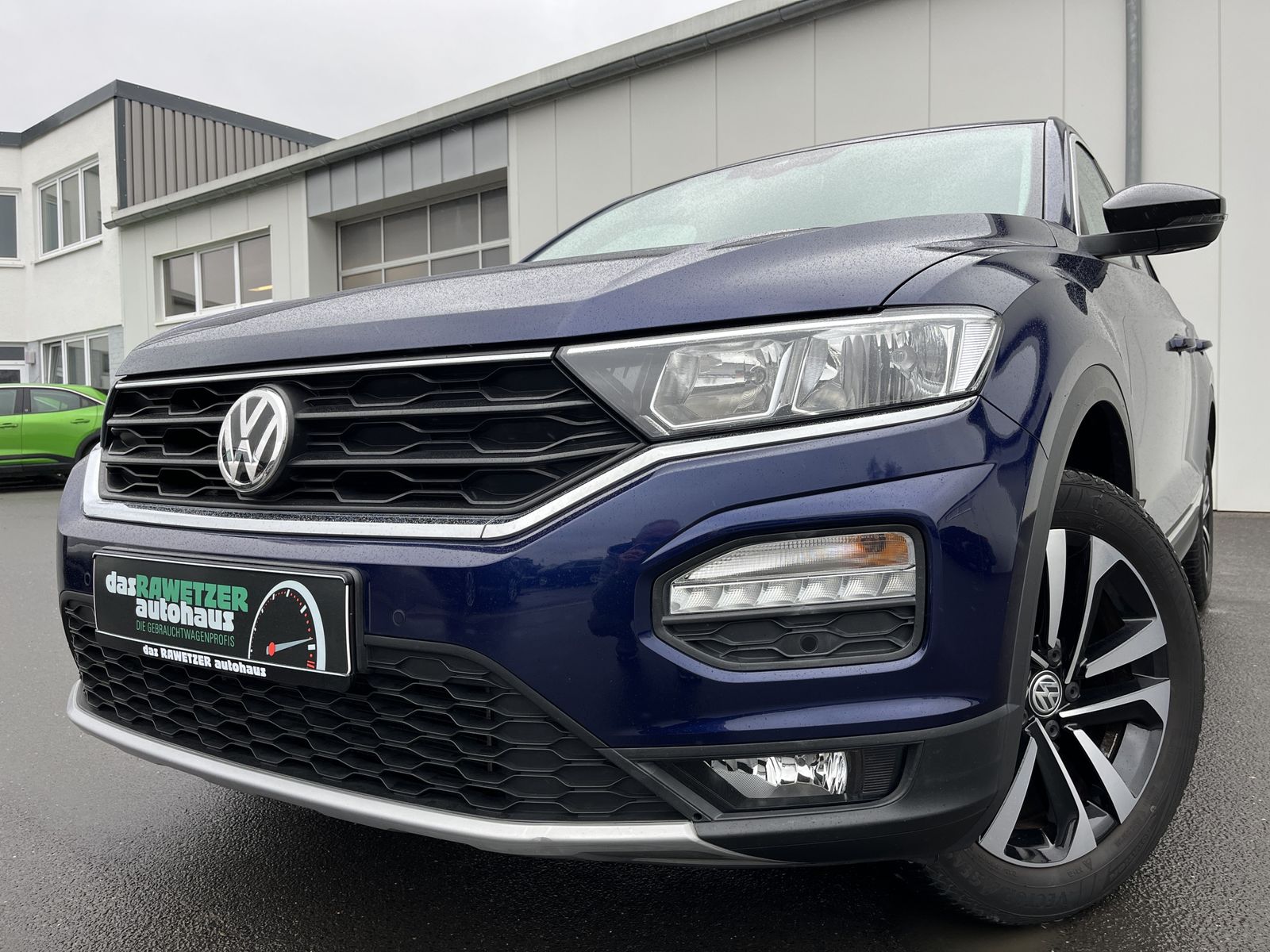 Volkswagen T-Roc 1.6 TDI UNITED - Samsaru's Car Outlet