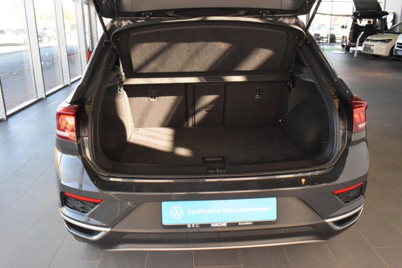 Volkswagen T-Roc Sport 1.5 TSI DSG - Samsaru's Car Outlet