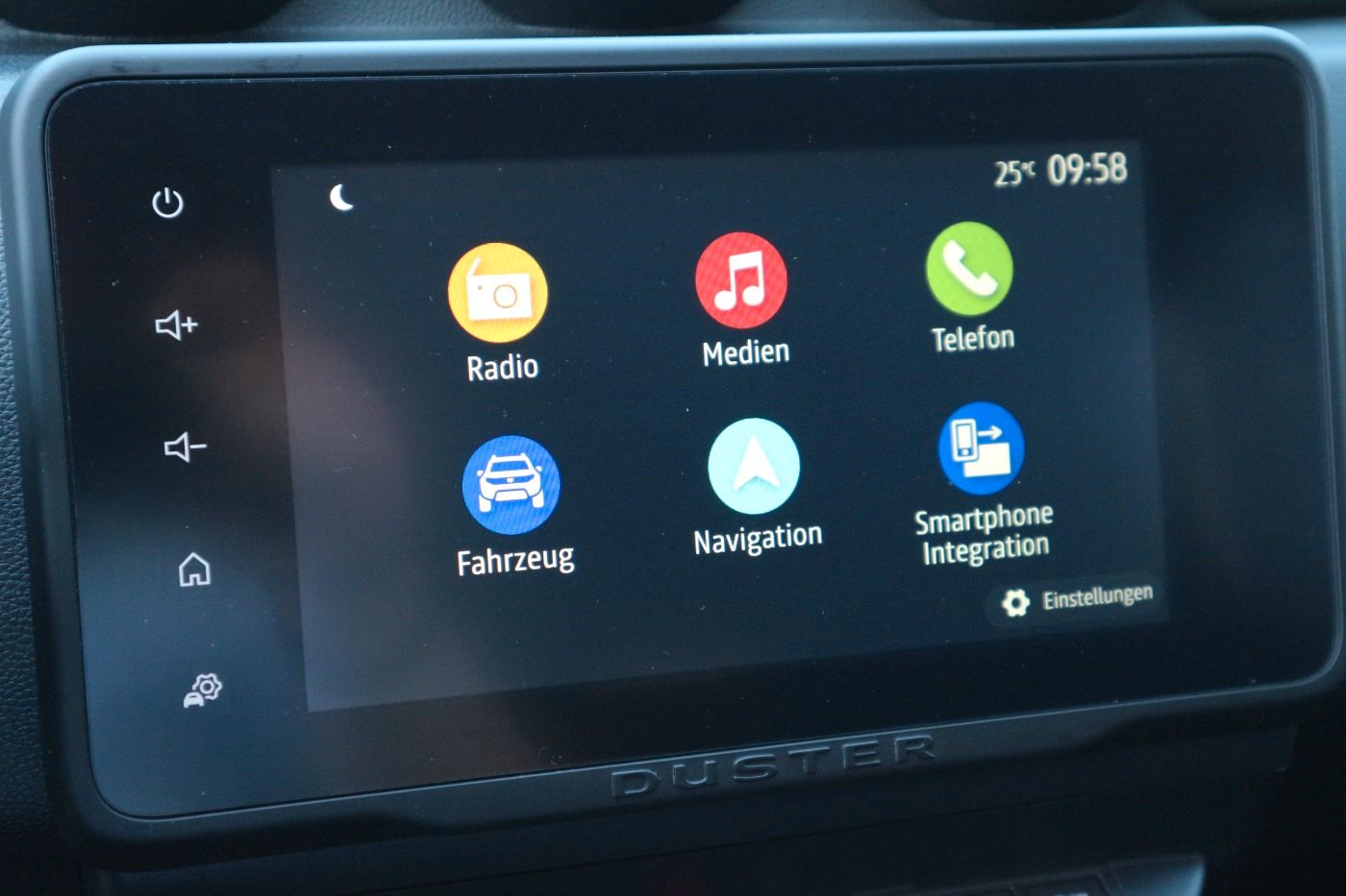 Dacia Duster 1.3 TCe Prestige ALLRAD - Samsaru's Car Outlet