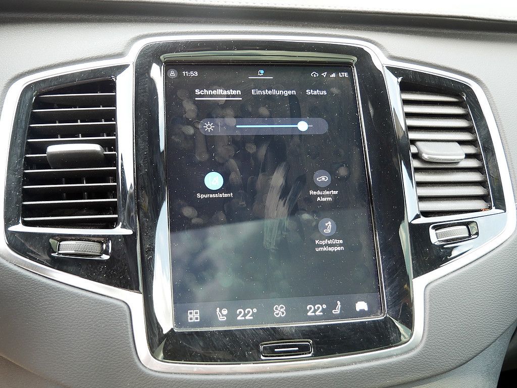 Volvo XC90 B5 AWD Plus Bright LUFTFEDERUNG 360° PANO