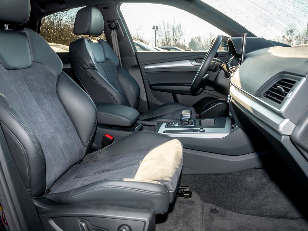 Audi Q5 Sportback 40 TDI quattro S line - Samsaru's Car Outlet
