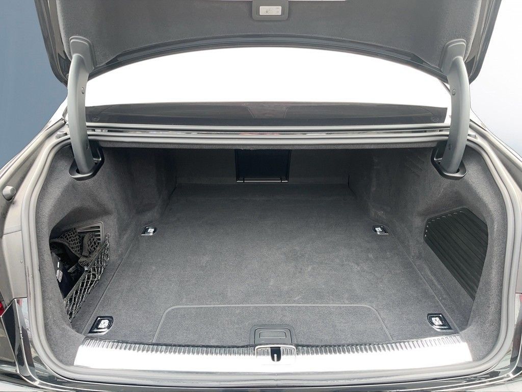 Audi A8 L 60 TFSI e quattro - Samsaru's Car Outlet