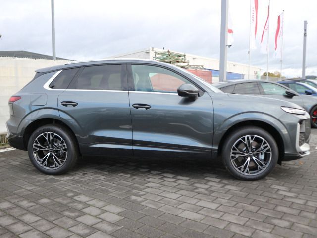 Audi Q3 SUV e-hybrid S tronic S line*TECH PLUS*ACC*
