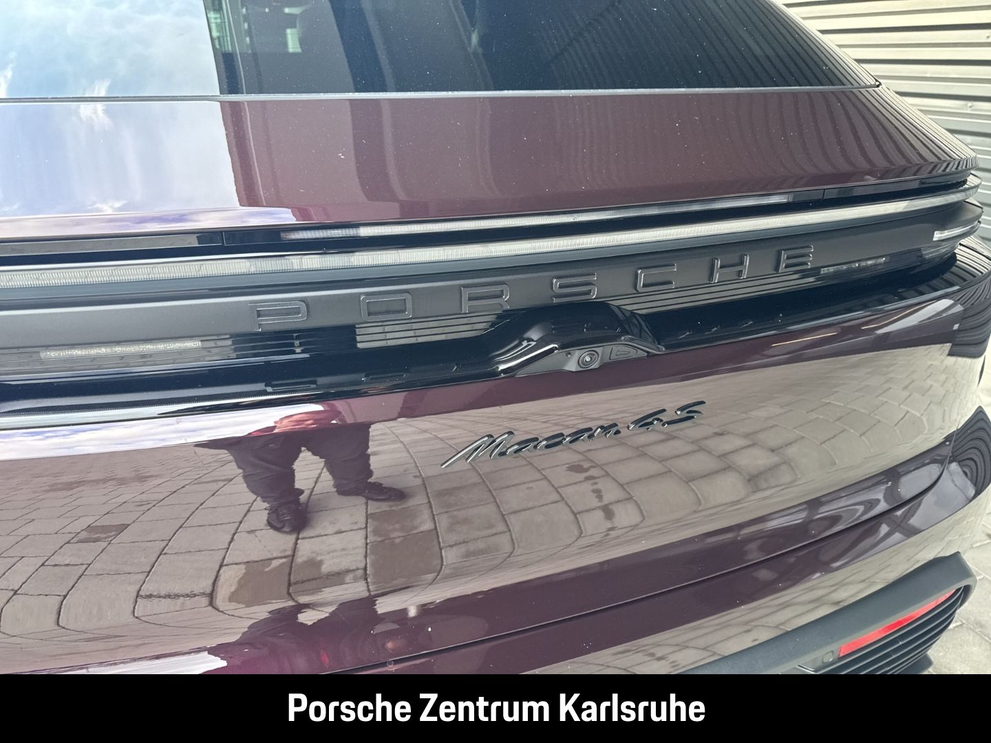 Porsche Macan 4S LED-Matrix Panoramadach Luftfederung
