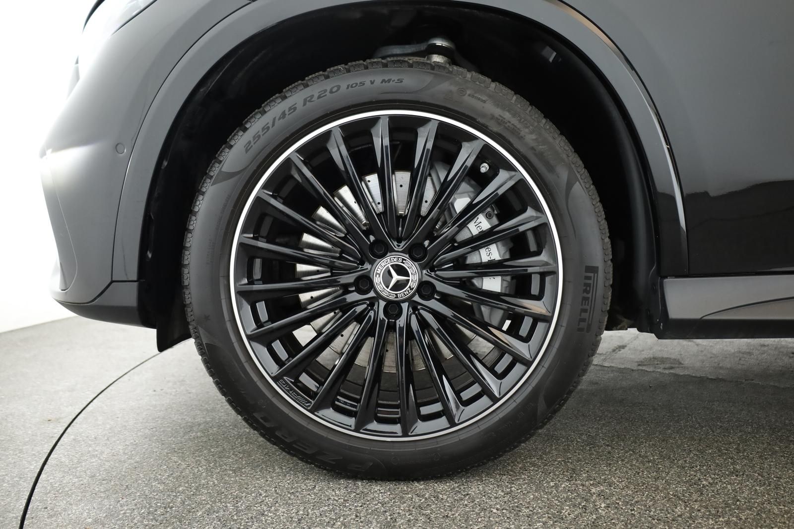Mercedes-Benz GLC 300 d 4M AMG Advanced Night DIGITAL Pano AHK