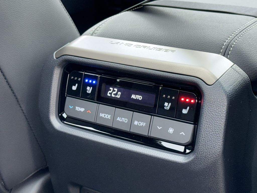 Toyota Land Cruiser 250 TEC-Ed. 5-Si.,HUD,360°,sofort