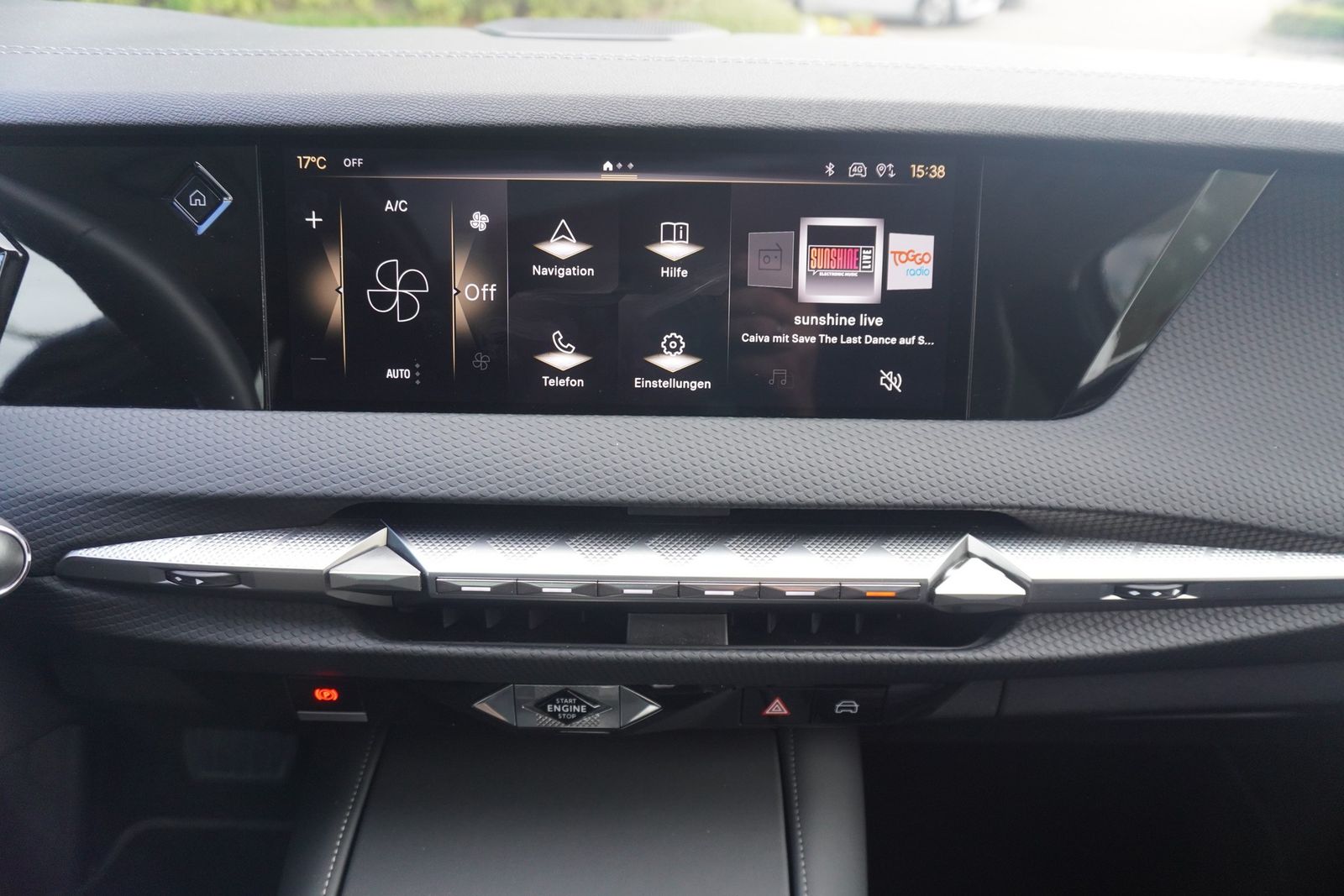 DS Automobiles DS4 PureTech130 Aut. Matrix ACC Navi 360° Pano