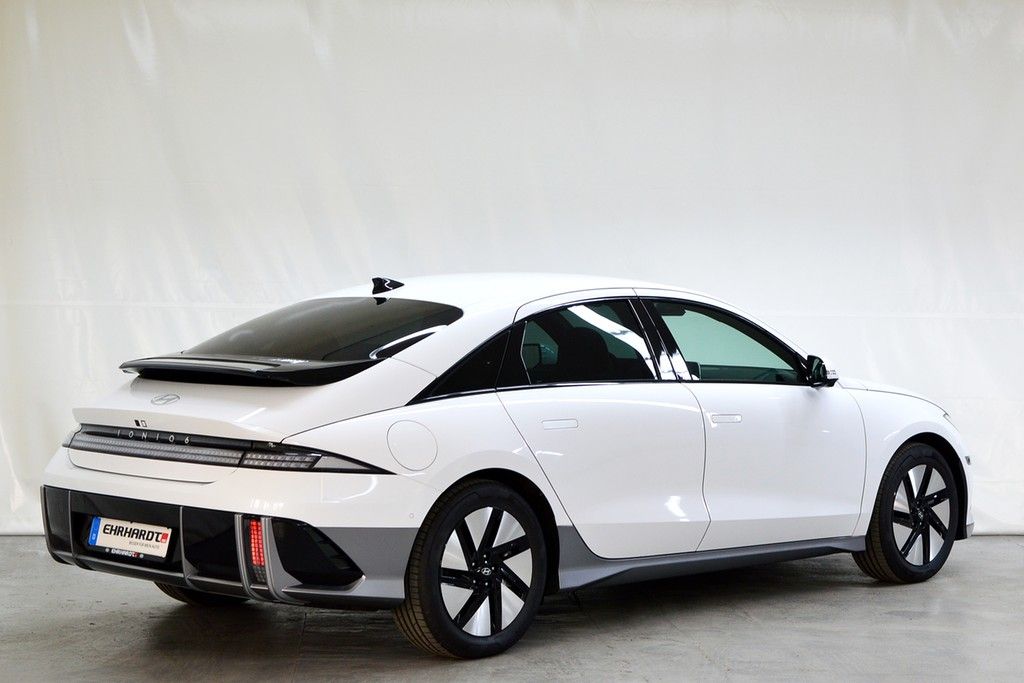 Hyundai IONIQ 6 77,4 kWh 4WD 239 kW UNIQ WP*BOSE*18"