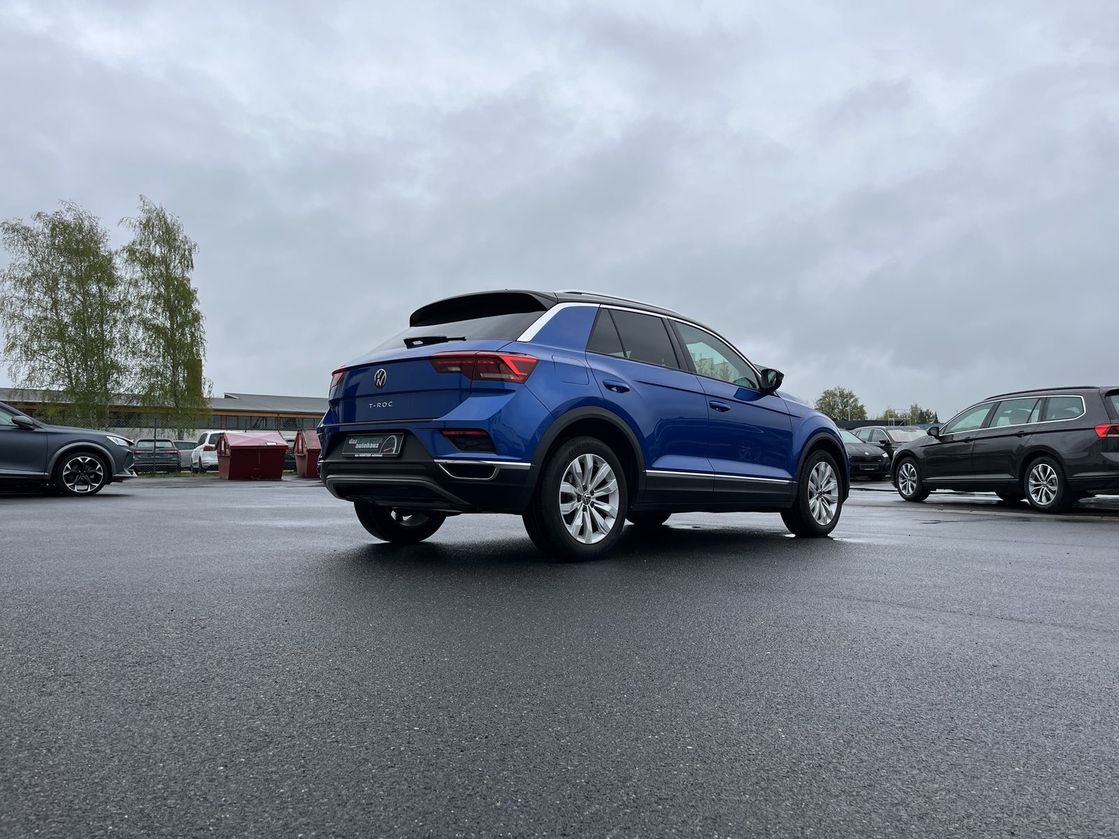 Volkswagen T-Roc 1.5 TSI DSG Sport - Samsaru's Car Outlet