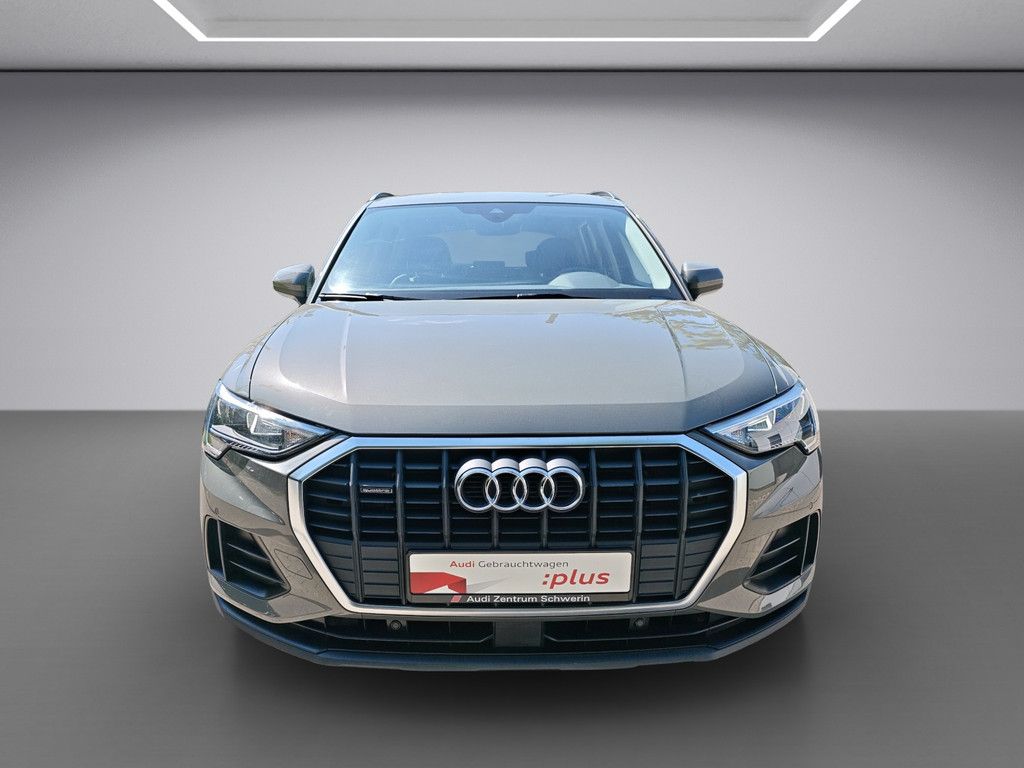 Audi Q3 35 2.0 TDI quattro S-tronic - Samsaru's Car Outlet