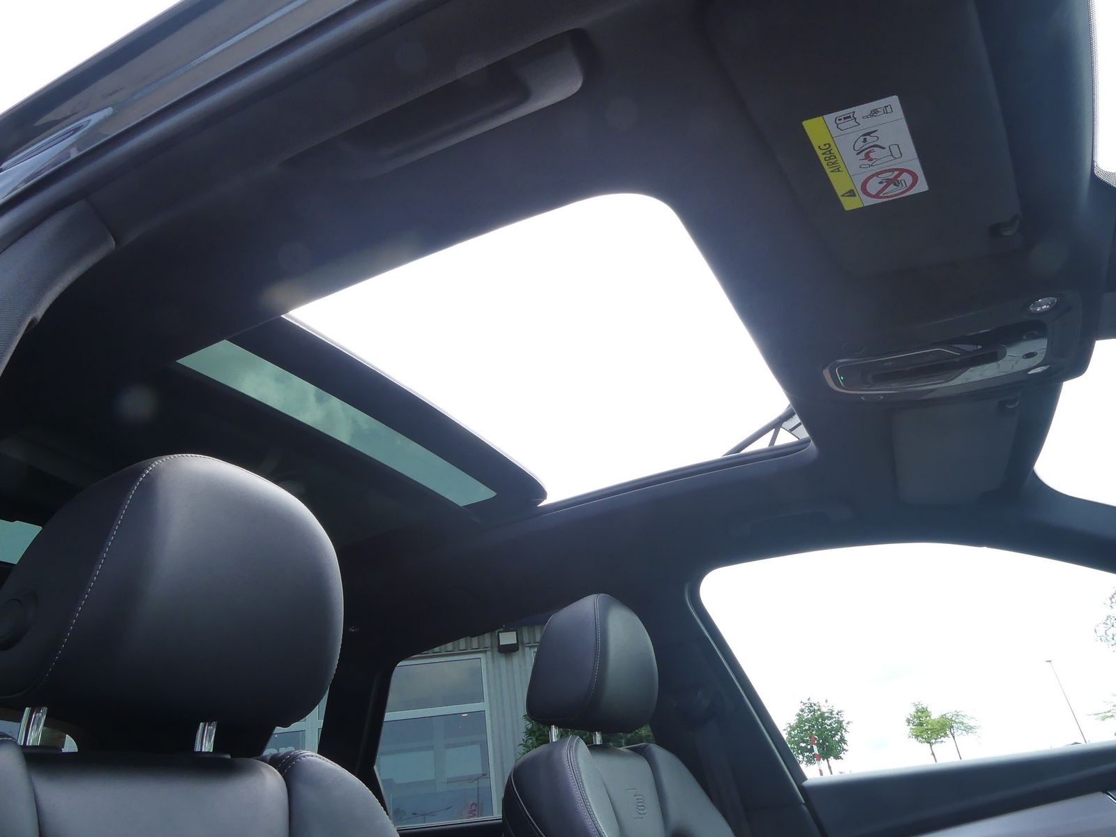 Audi Q5 40 TDI S-Line s-tronic - Samsaru's Car Outlet