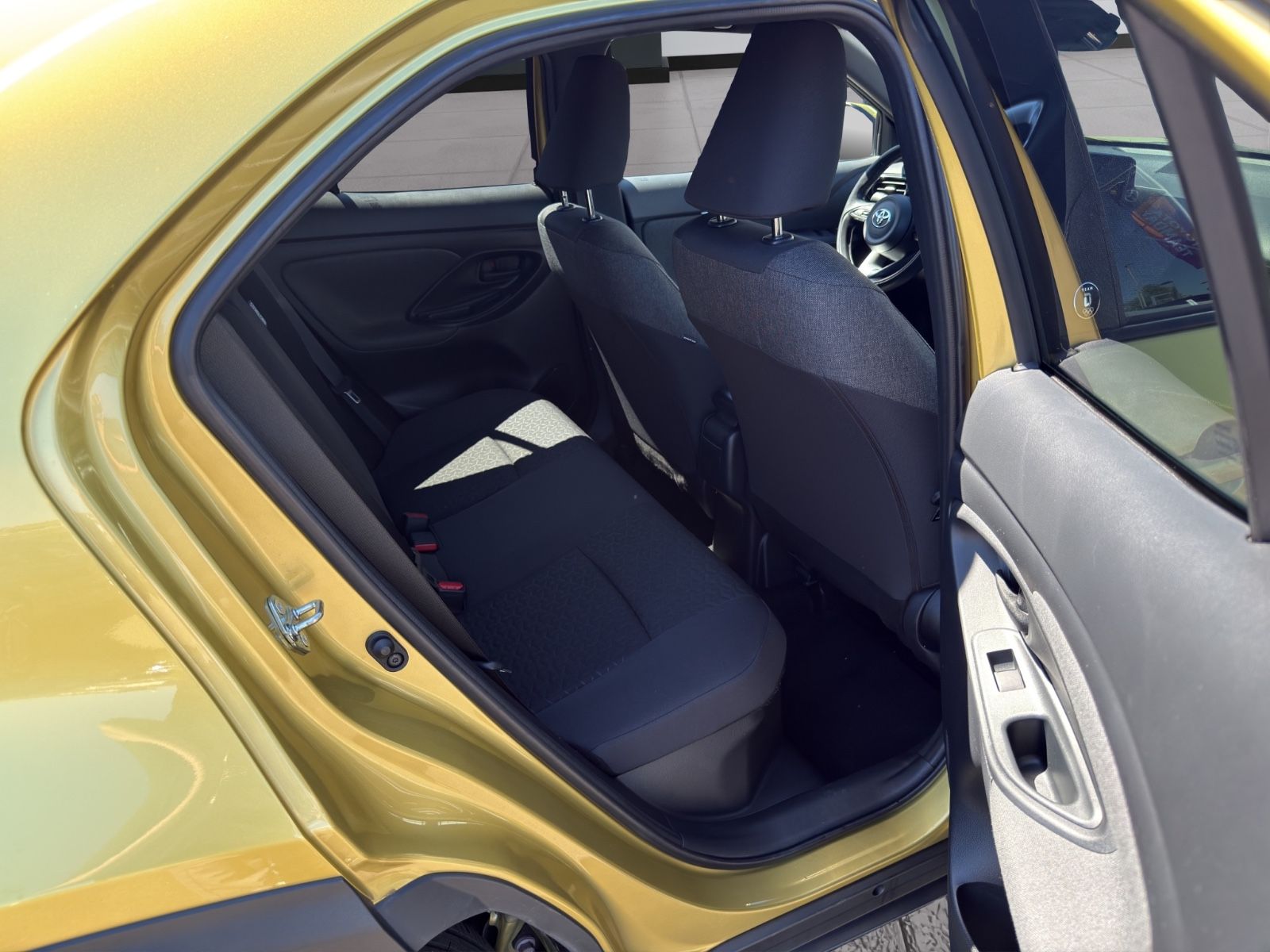 Toyota Yaris Cross Hybrid Team D *ALLE PAKETE*