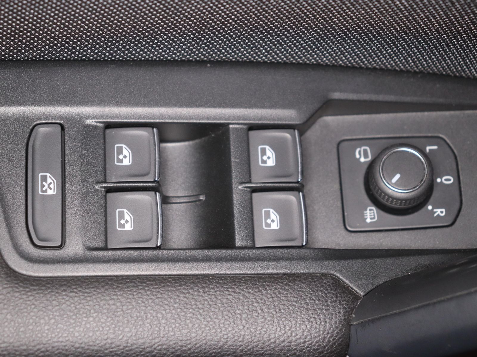 Seat Tarraco FR 2.0TDI DSG 327,-ohne Anzahlung Navi A