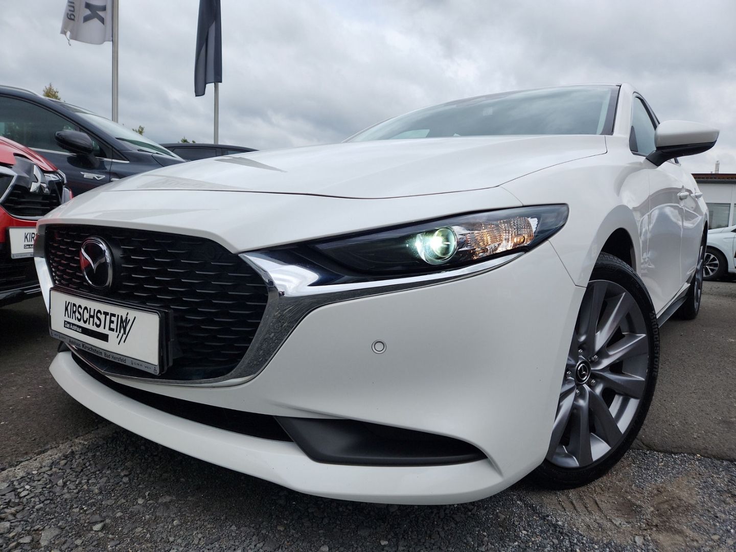 Mazda 3 Exclusive-Line SKYACTIV-G 2.0 MHEV HUD LED Nav