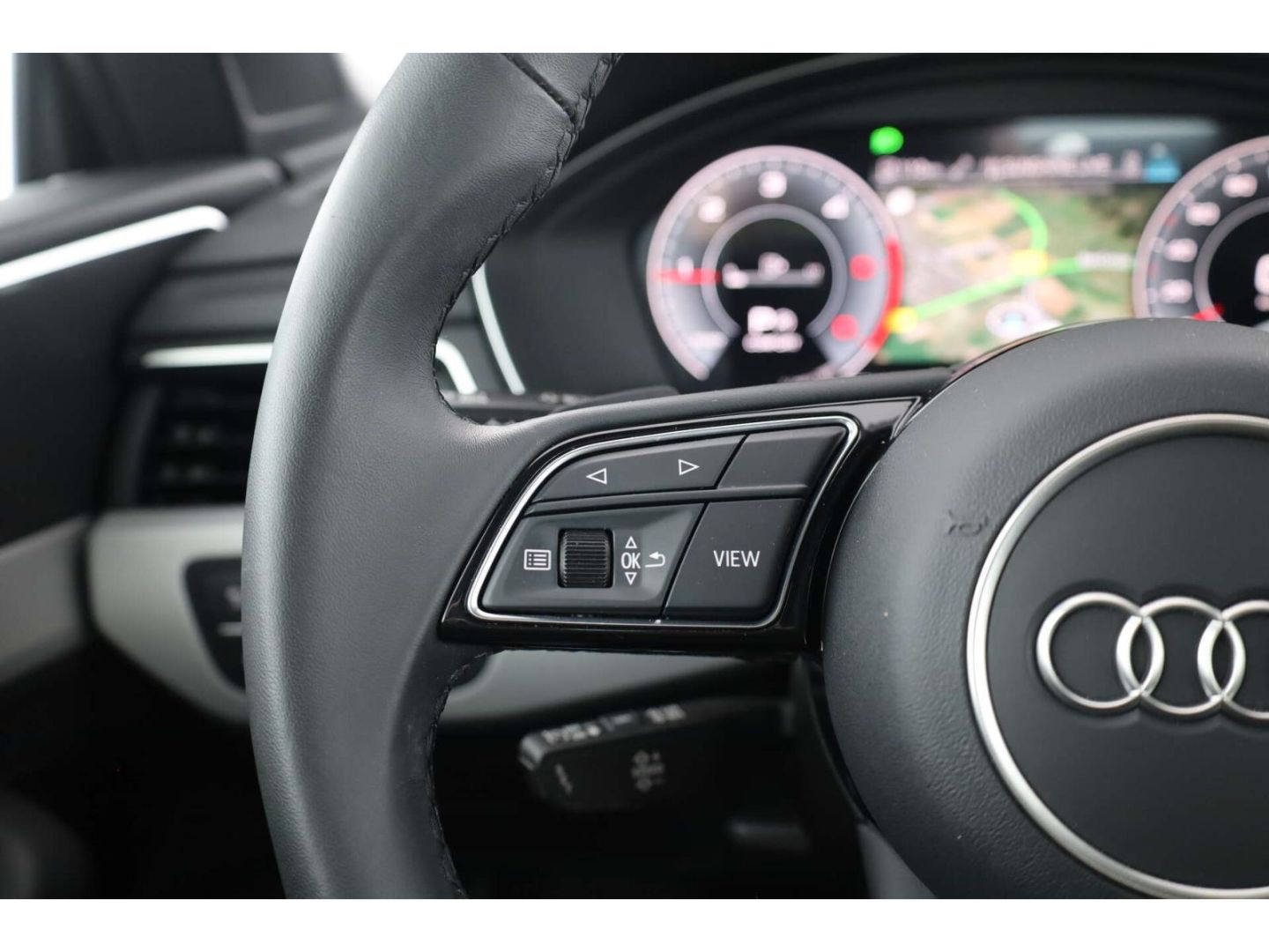 Audi A5 Cabriolet 40TDI quattro S line AHK/20''/Matri