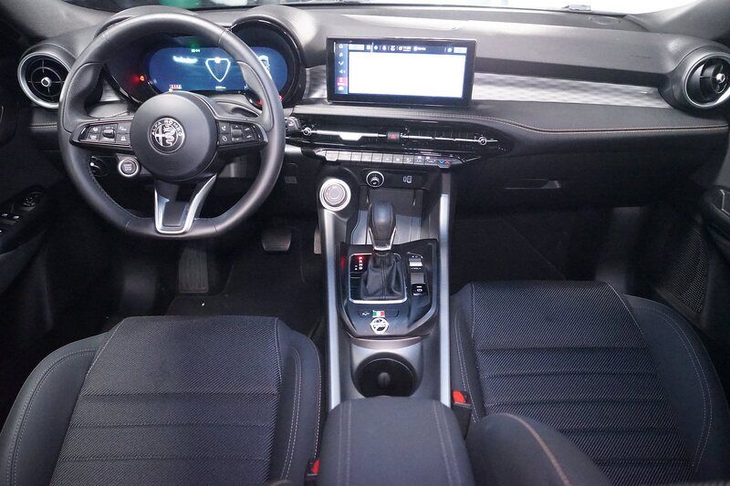 Alfa Romeo Tonale 1.5 VGT Hybrid Ti Aut.*Matrix*Kamera*Keyl