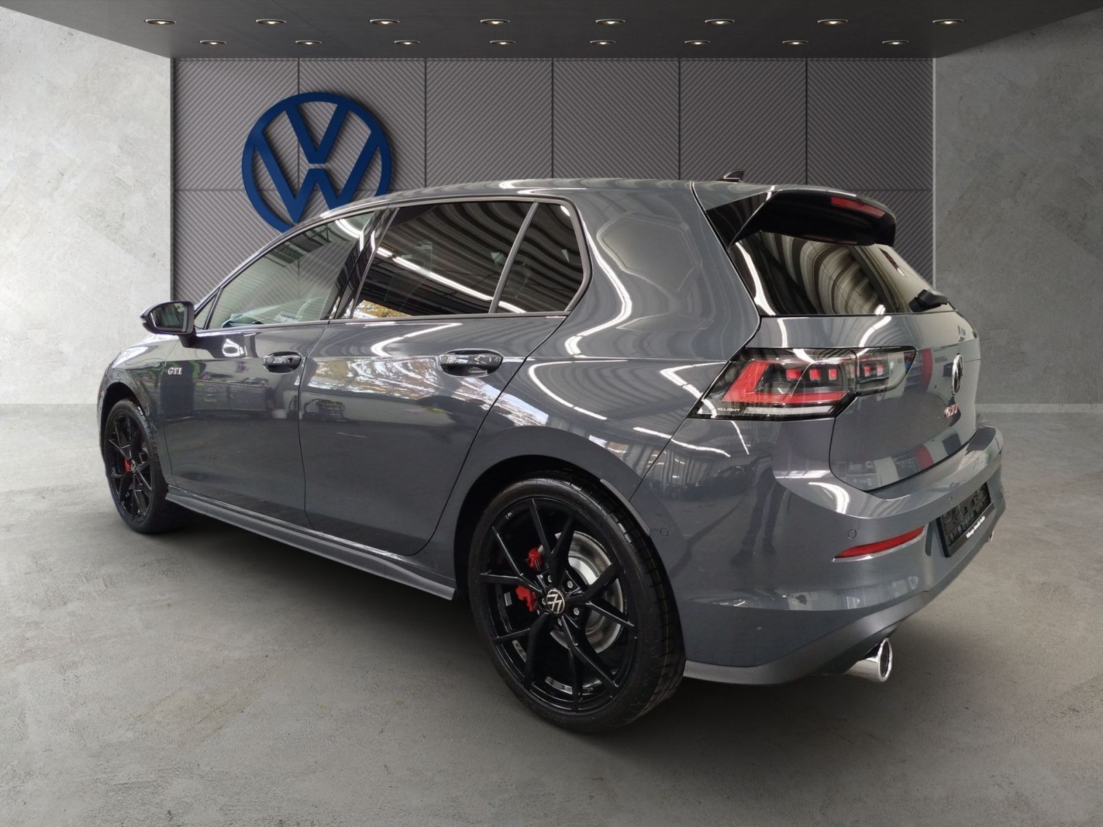 Volkswagen Golf VIII GTI 2,0 l TSI OPF 195 kW (265 PS)  DSG