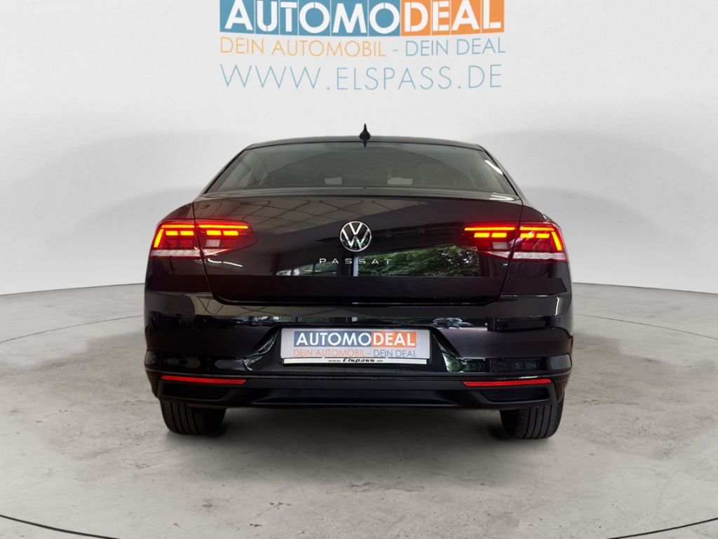 Volkswagen Passat AUTOMATIK - Samsaru's Car Outlet