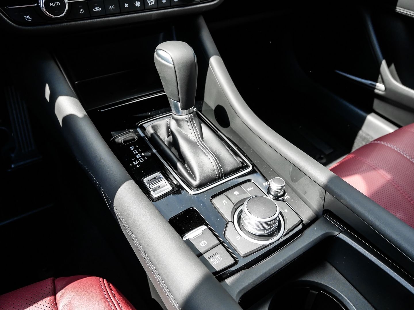 Mazda 6 SK 2023 2.5L SKYACTIV-G 194FWD 6AT HOMURA HUD