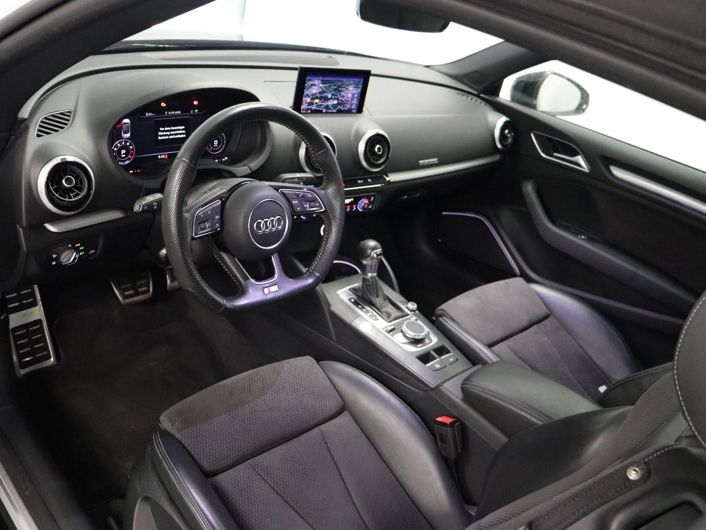 Audi A3 Cabriolet 40TFSI quattro S-Line - Samsaru's Car Outlet