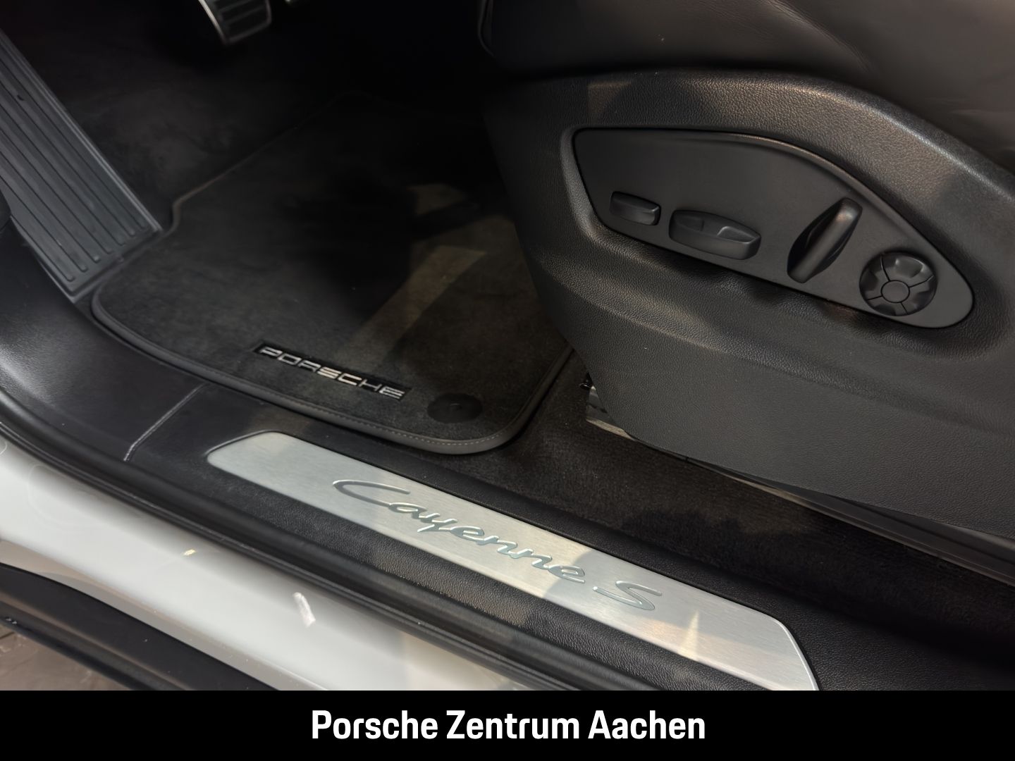 Porsche Cayenne S E-Hybrid Coupe BOSE Panoramadach LED