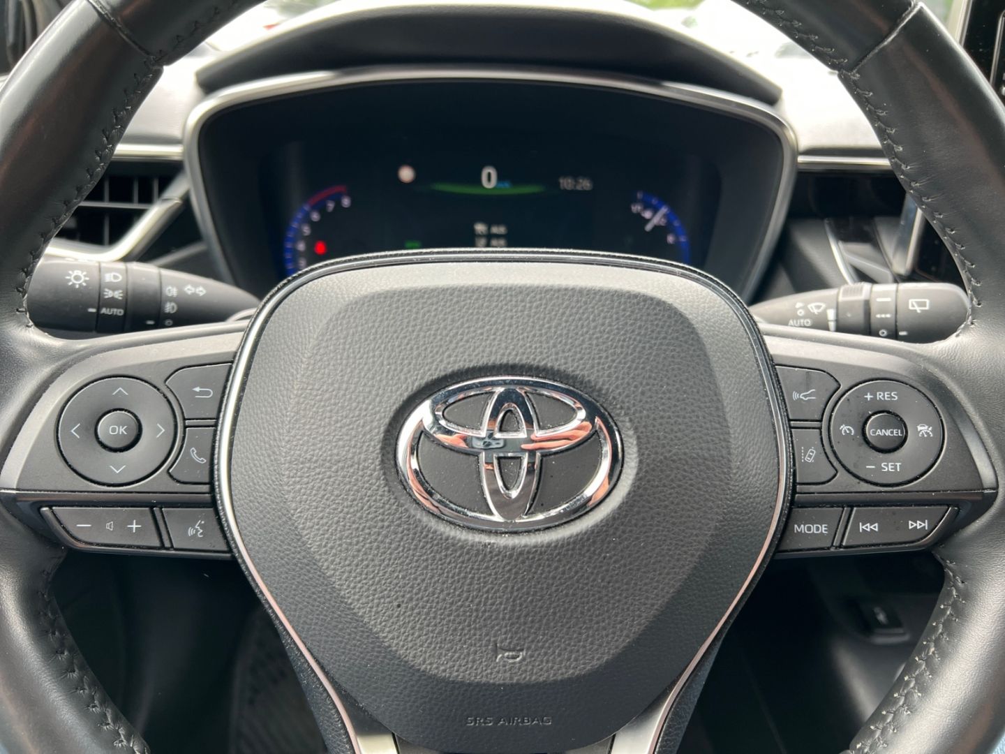 Toyota Corolla 2.0 Hybrid Club - Samsaru's Car Outlet