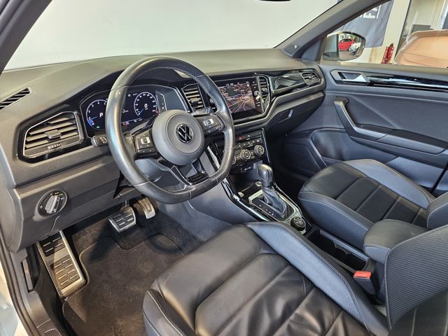 Volkswagen T-Roc R 4M Black - Samsaru's Car Outlet