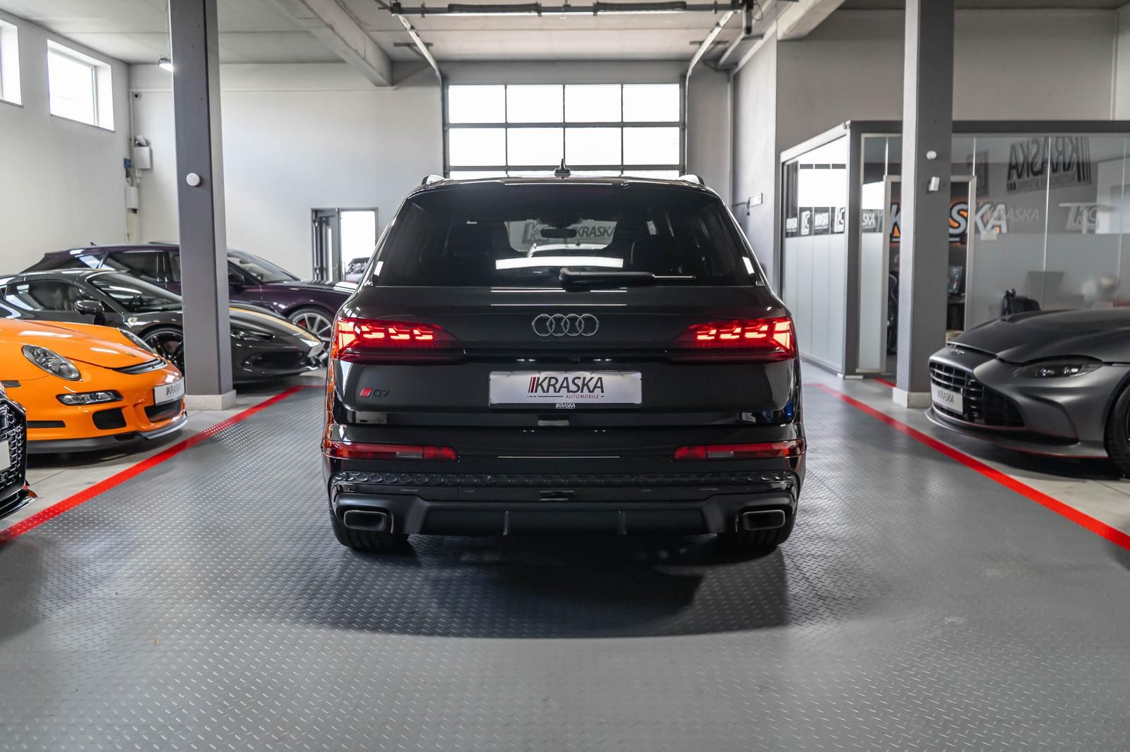 Audi Q7 50 TDI quattro S line AHK PANO STHZ 7-SITZER