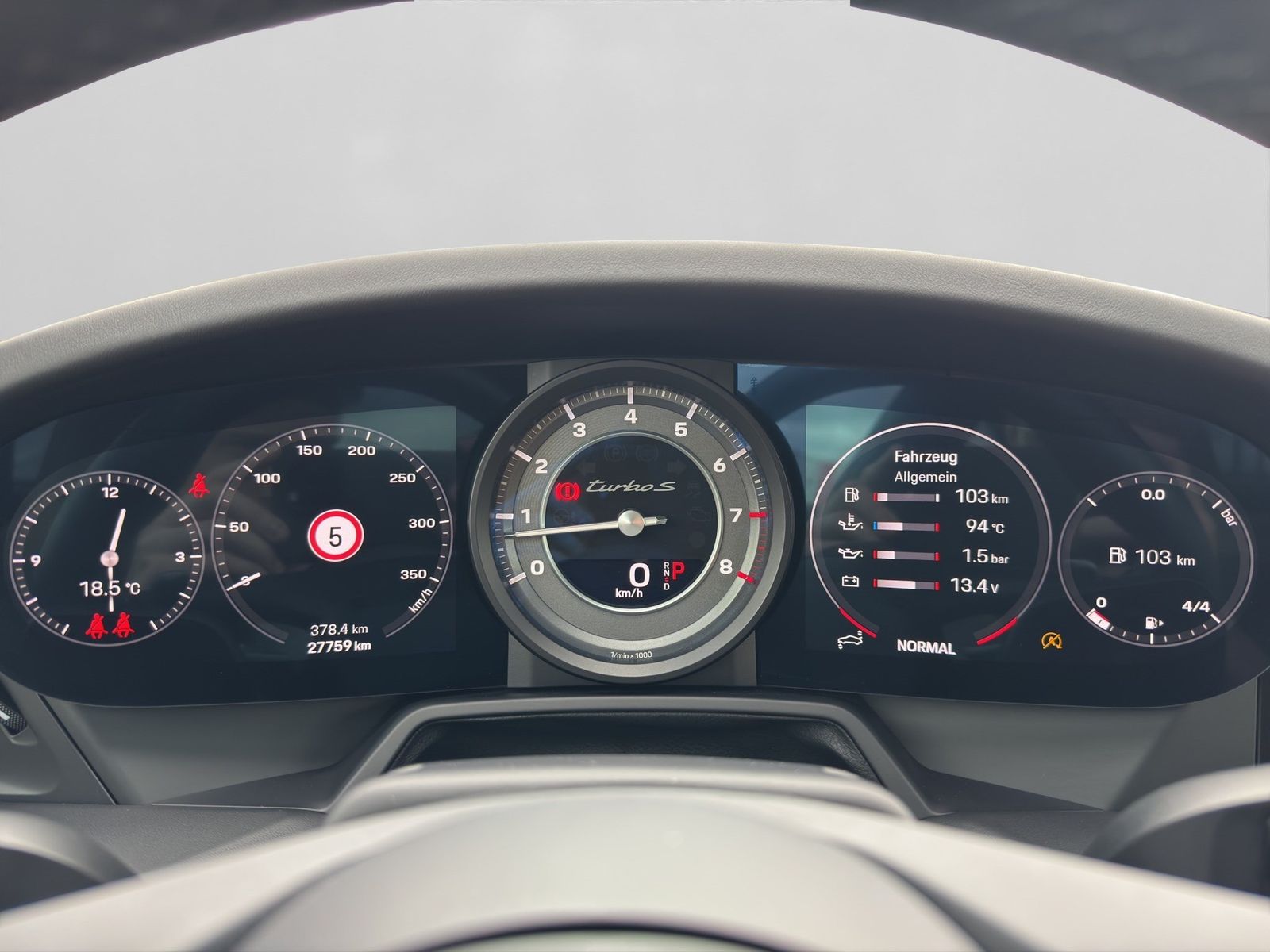 Porsche 911 Turbo S Glasdach Matrix LED Bose 360° Kamera
