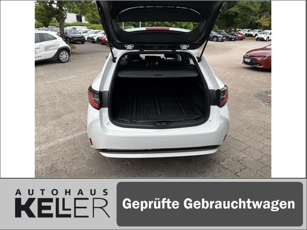 Toyota Corolla 1.8 Hybrid Touring Sports Business - Samsaru's Car Outlet