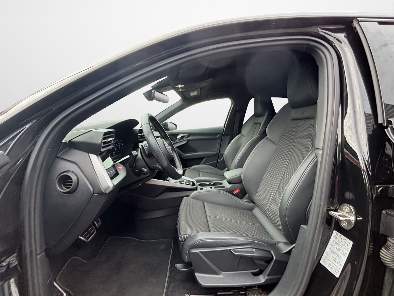 Audi A3 Sportback 40 TFSI e S tronic S line  Navi LED