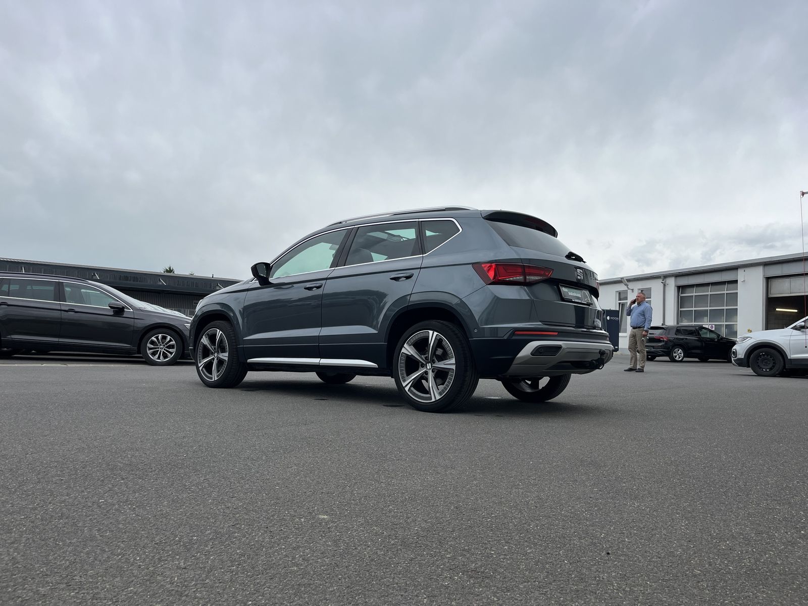 Seat Ateca 1.5 TSI DSG Xperience AHK PANO Navi 360RFK