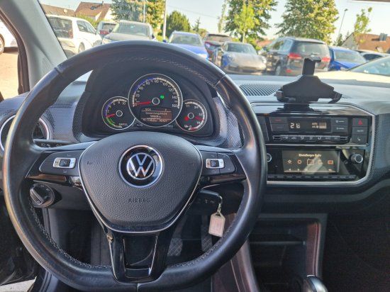 Volkswagen e-up! move up! - Samsaru's Car Outlet