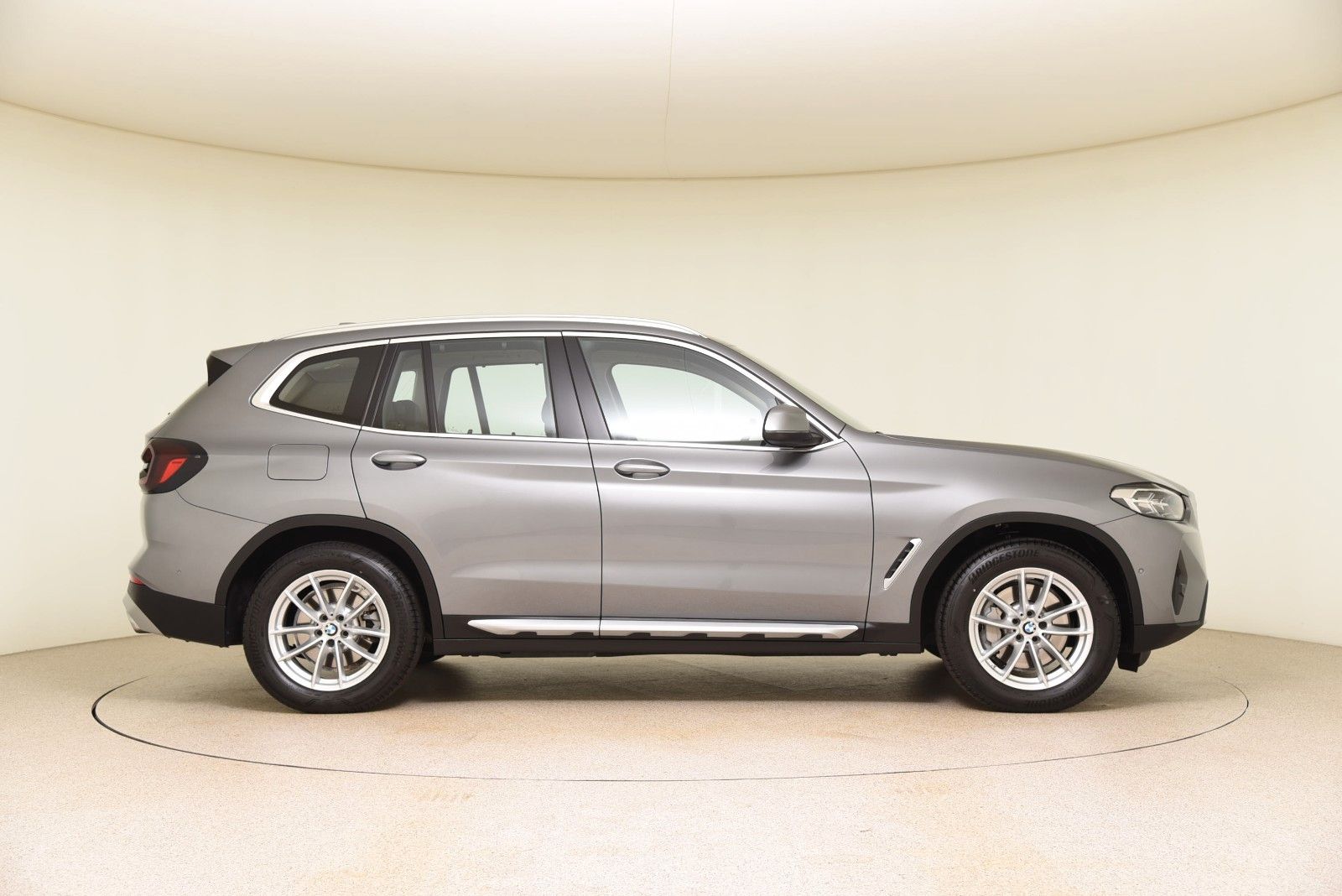 BMW X3 xDrive30d DriveAssProf - Samsaru's Car Outlet
