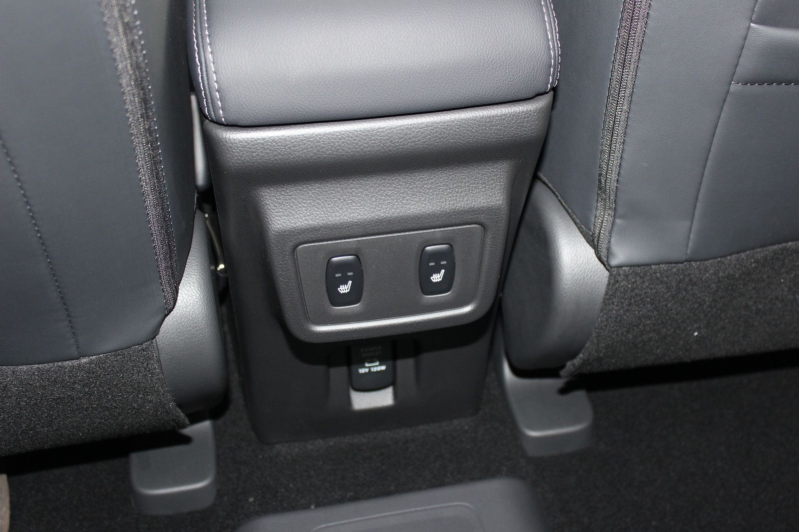Mitsubishi Eclipse Cross PLUG-IN HYBRID 4WD Select Black