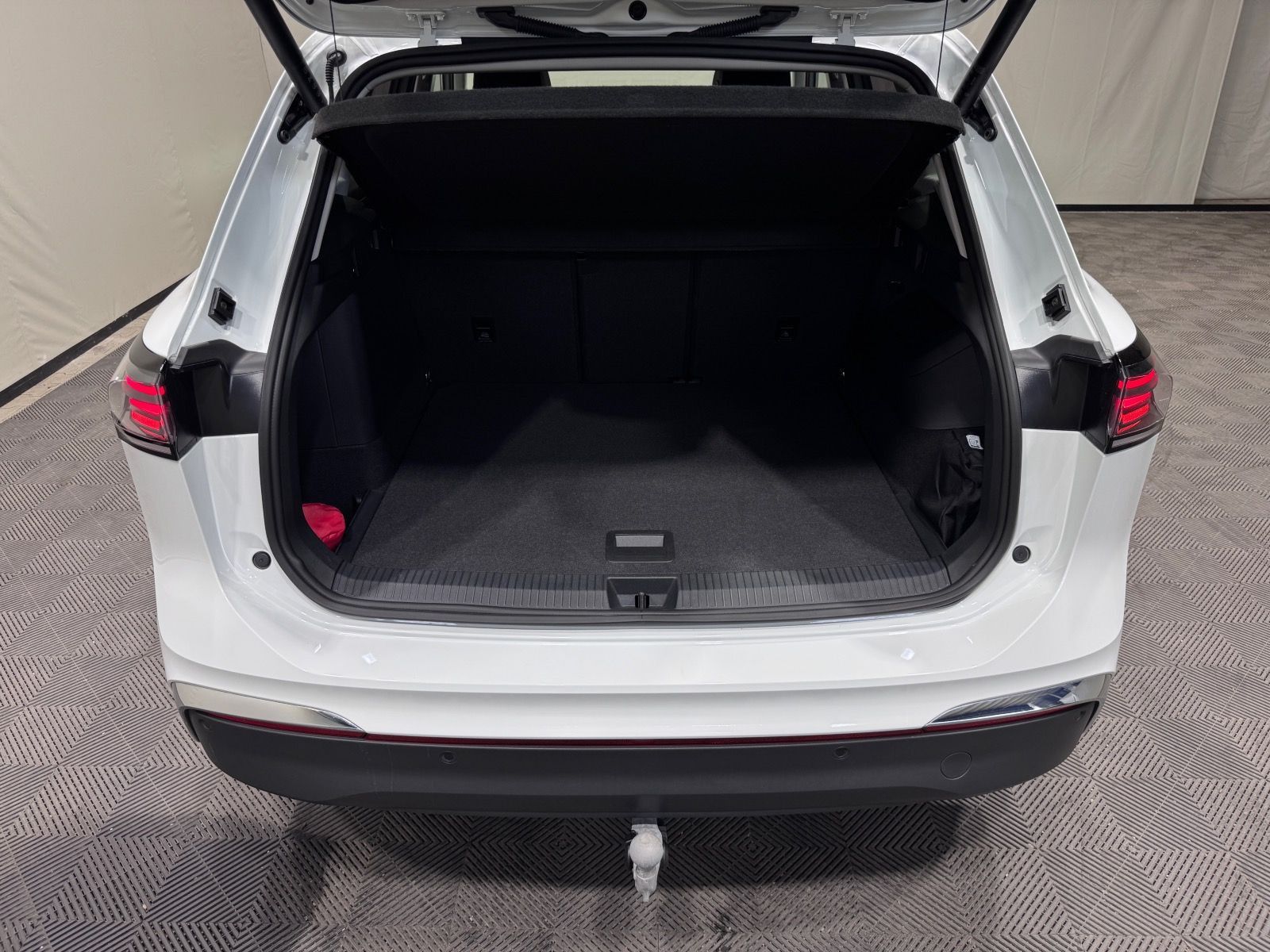 Volkswagen Tiguan 1.5 TSI eHybrid Elegance | AHK MATRIX DCC