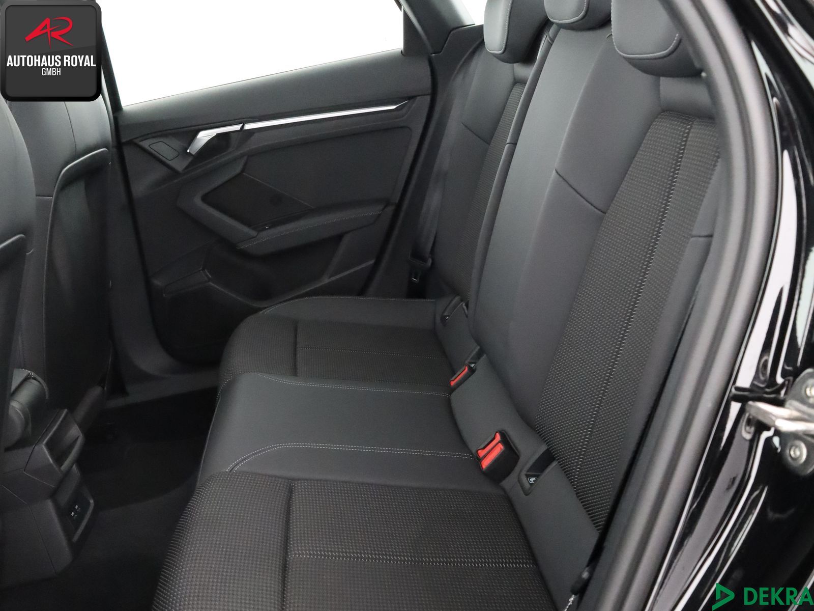 Audi A3 Limousine 30 TFSI S LINE ACC,SH,KAMERA,1.HD