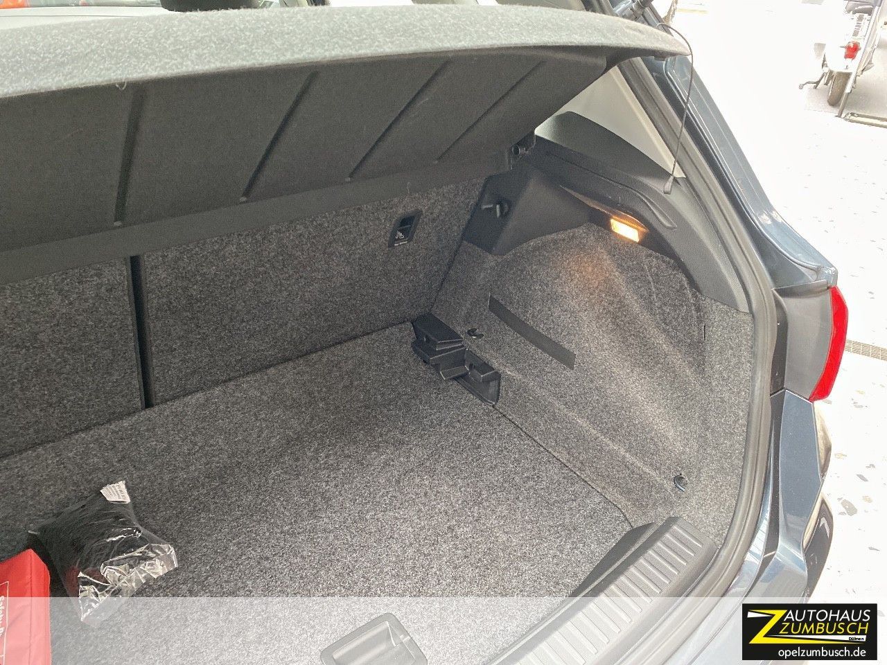 Seat Arona 1.0 TSI Style - Samsaru's Car Outlet