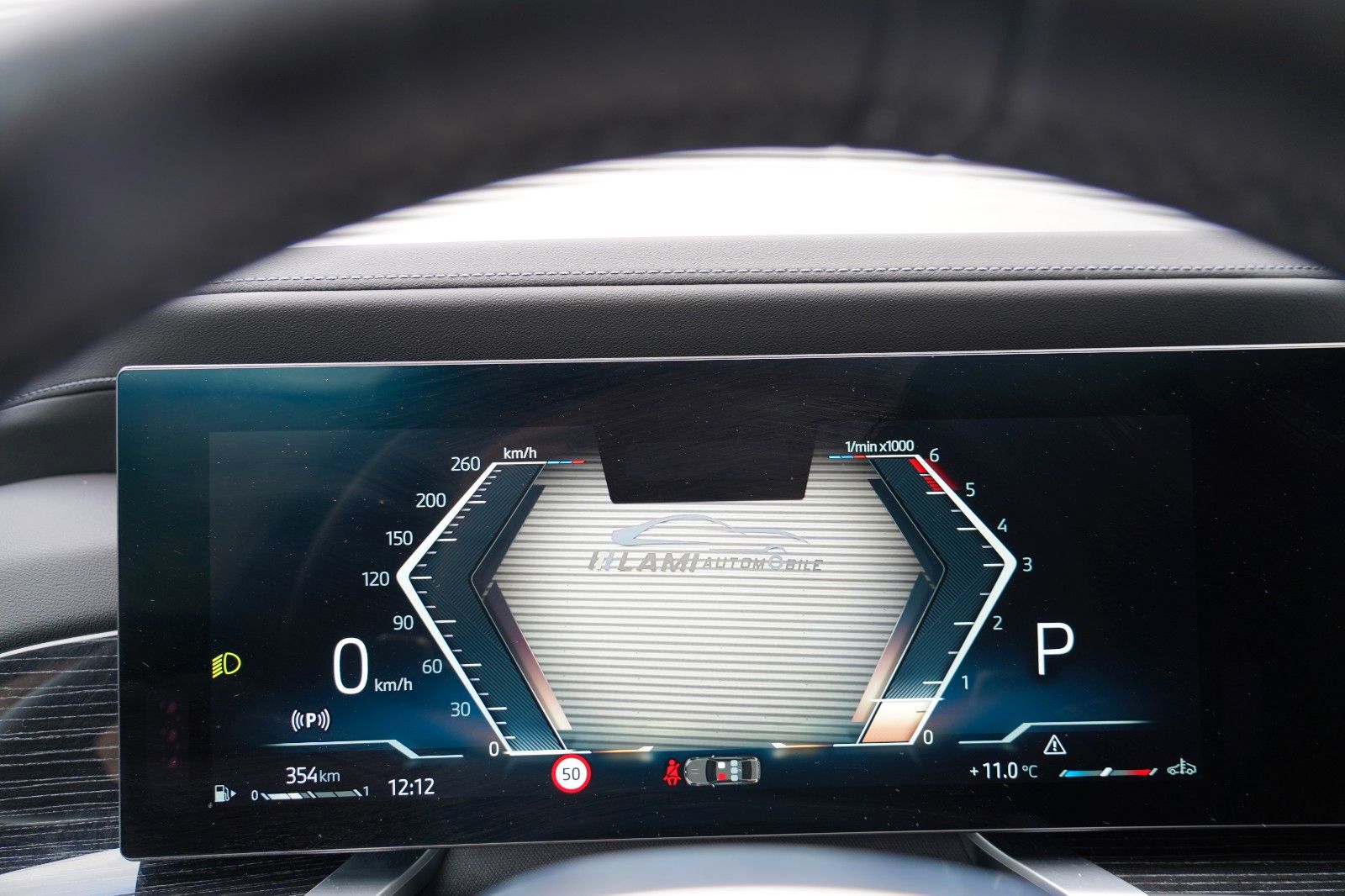 BMW 740d xDrive M Sport SKYLOUNGE LUFT HUD SOFT 360