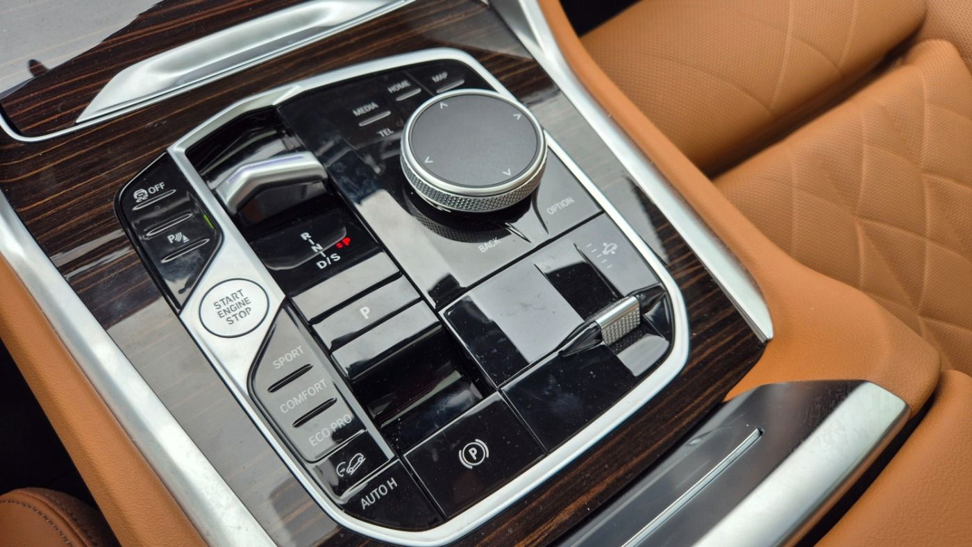 BMW X6 xDrive 40d M-Sport M-Sport/Aktivlenk/AHK/Alar