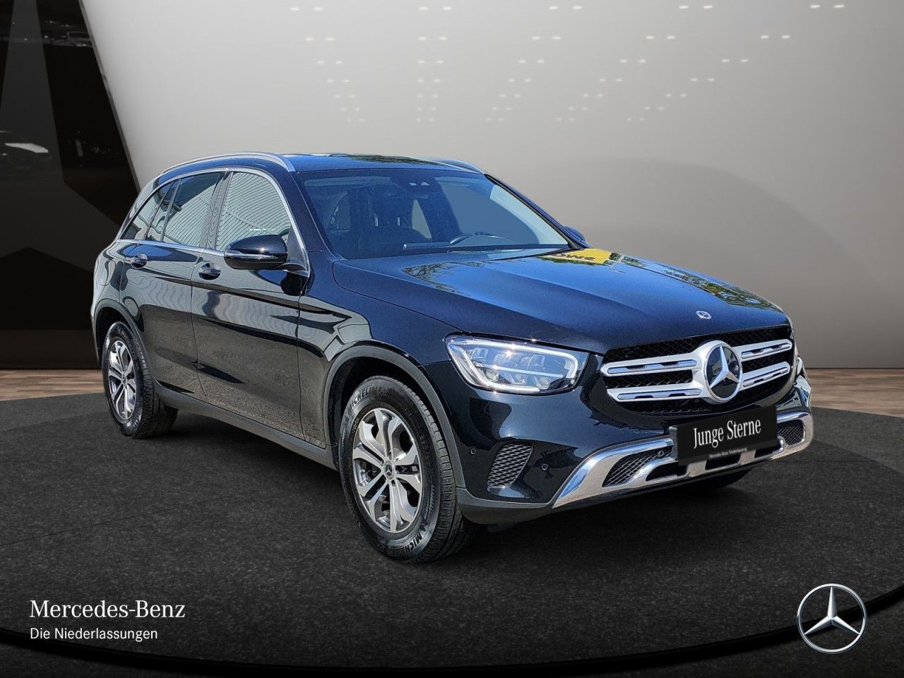 Mercedes-Benz GLC 300 d 4M Exclusive - Samsaru's Car Outlet