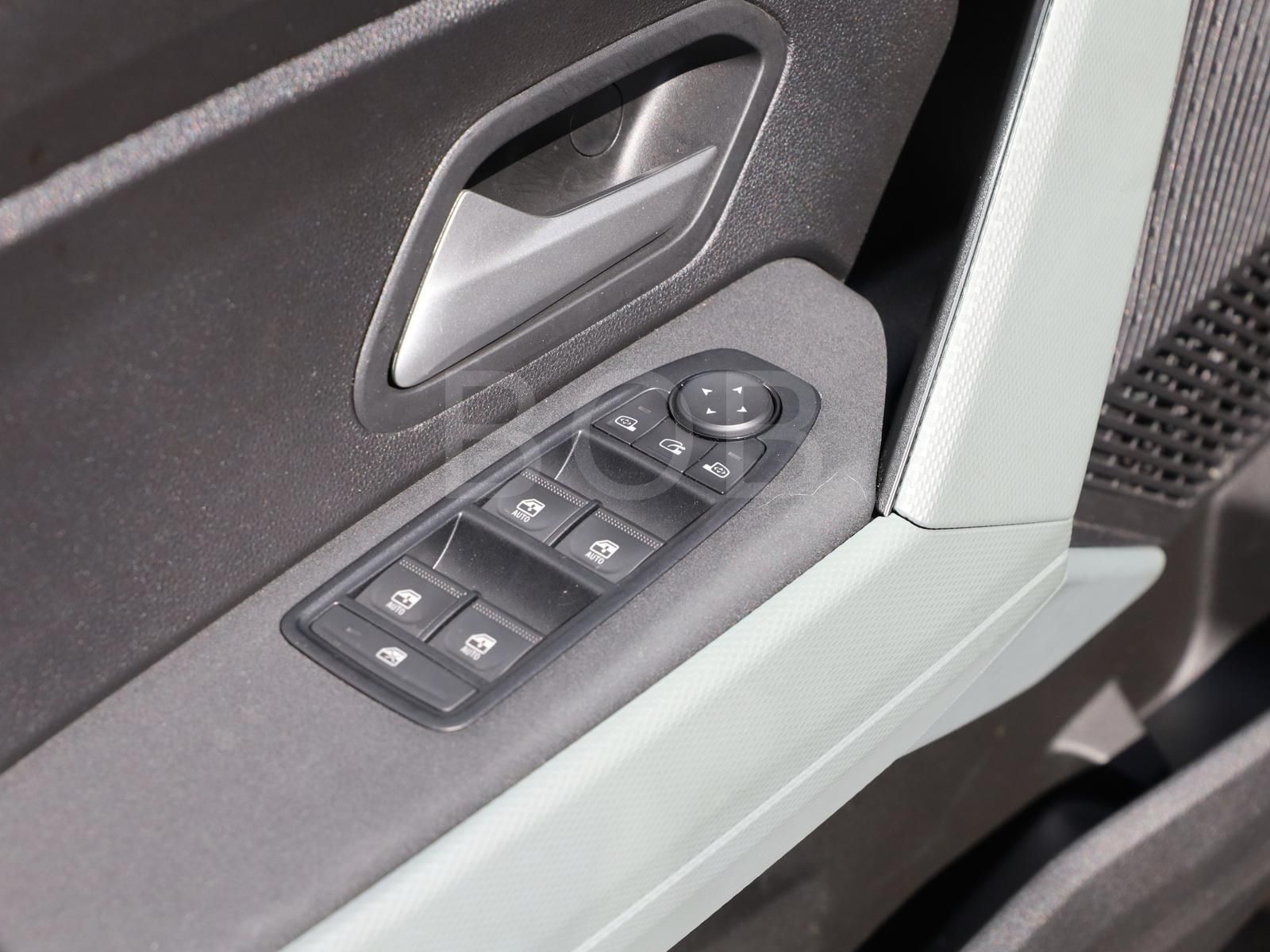 Dacia Duster Extreme HYBRID 140 - Samsaru's Car Outlet