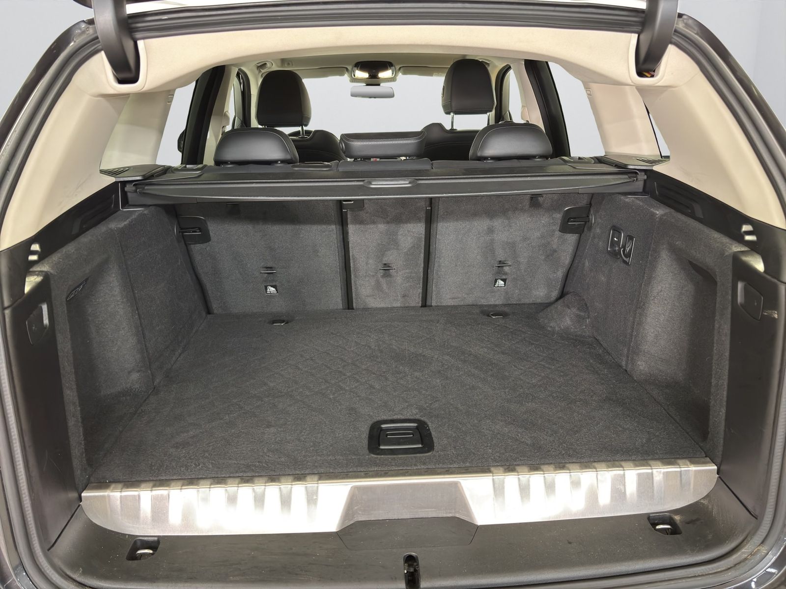 BMW X3 xDrive30e [xLine, LED, HUD, AHK, RFK, HiFi]