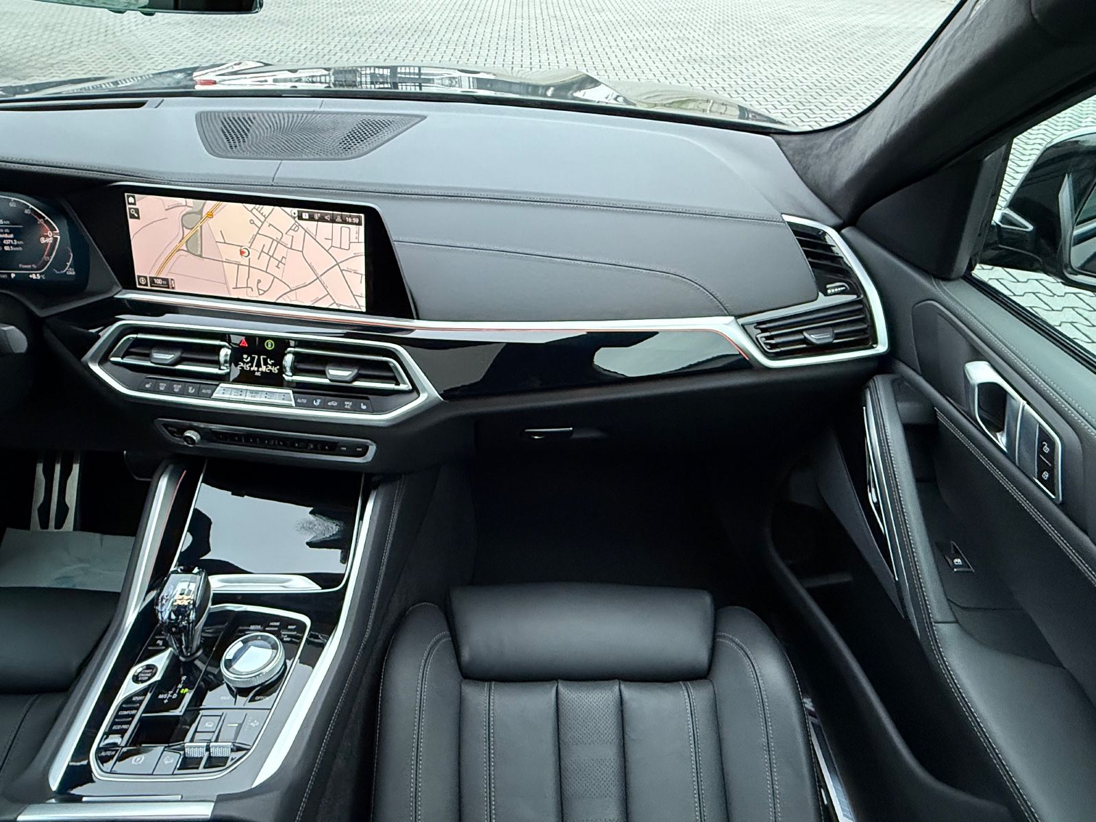 BMW X6*40xd*MSPORT*INDIVIDUAL*360°ACC*HUD*SKYLONUNGE