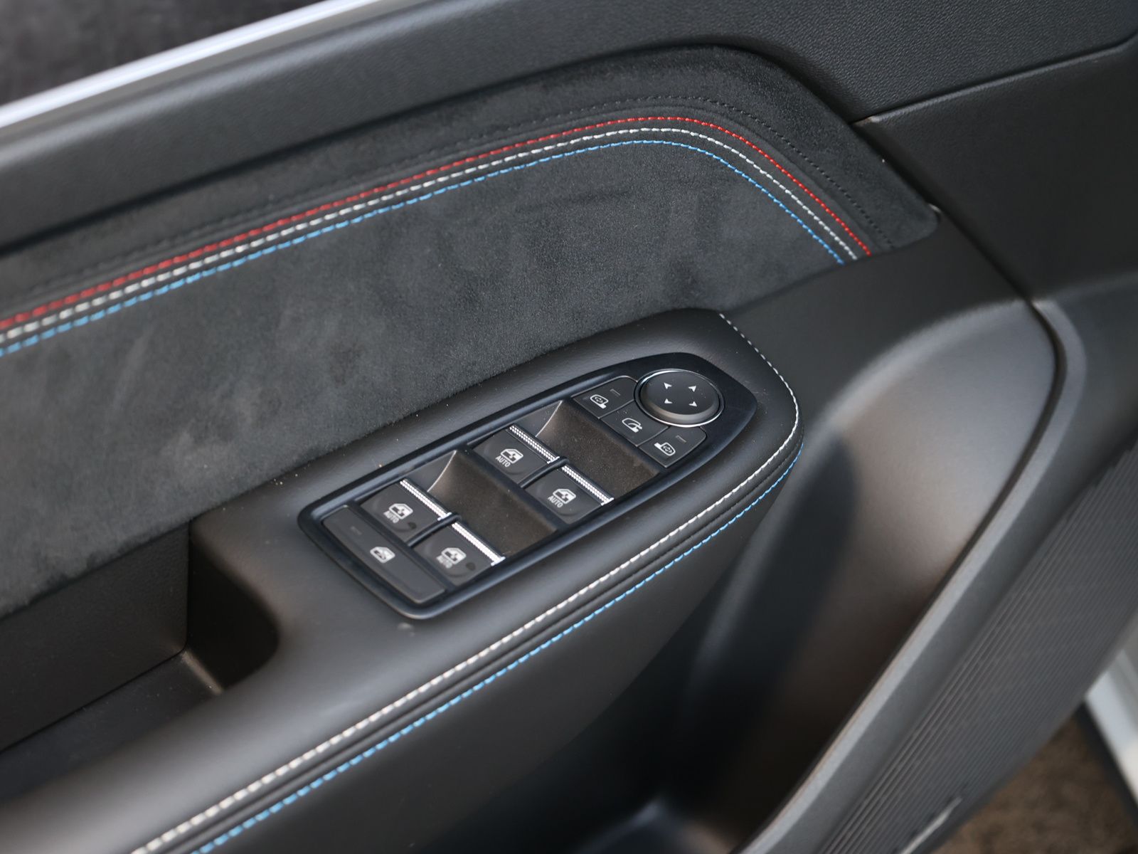 Renault Arkana ESPRIT ALPINE Full Hybrid - Samsaru's Car Outlet